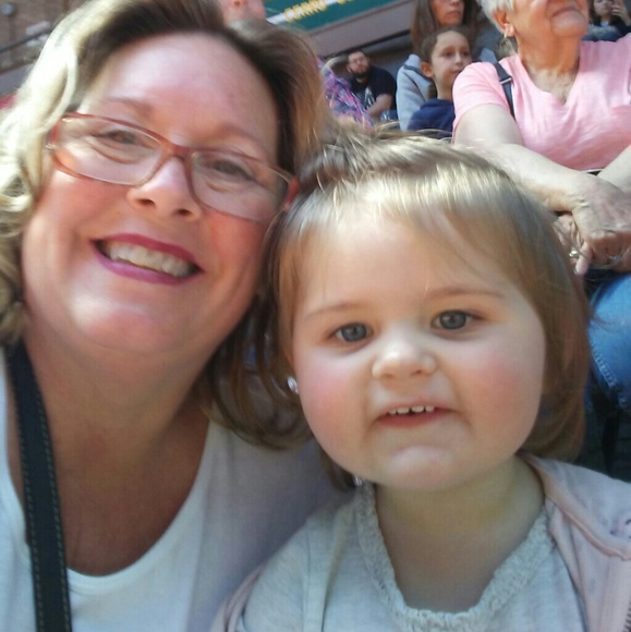 Meet your Posher, Tammy - Picture 1 of 1